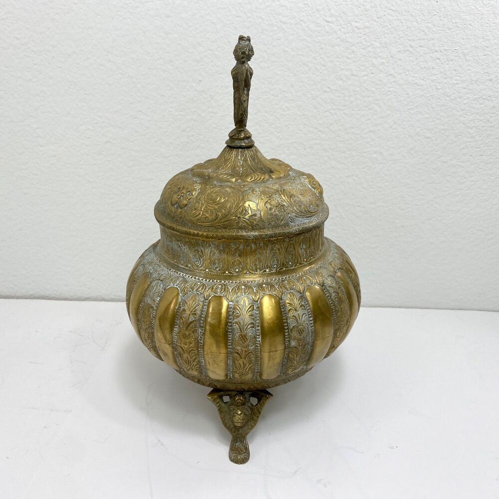 Vintage Hindu Goddess Laxmi Large Brass Pot & Lid Prosperity Abundance Light - Picture 5 of 11